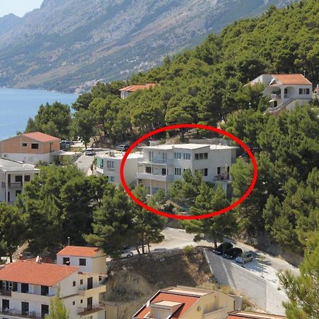 Apartments And Rooms With Parking Space Brela, Makarska - 6895 Екстер'єр фото